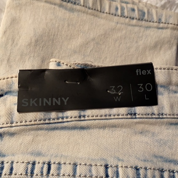 CJ Black Premium Distressed Jeans - Picture 4 of 8
